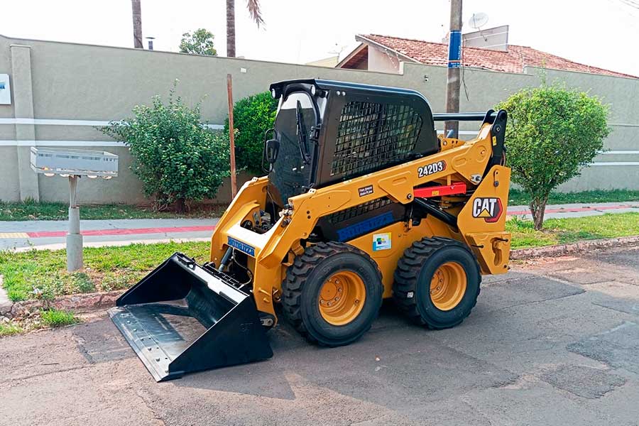Locação de Minicarregadeira bobcat em Campo Grande-MS